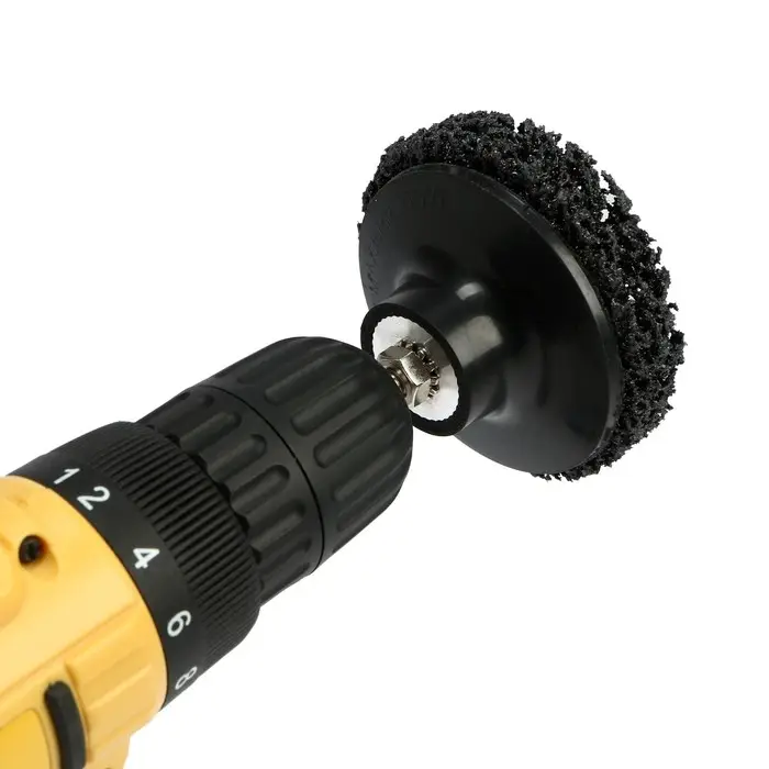 Круг коралловый по металлу ТУНДРА, для шлифовки и полировки, для дрели, М8, 75 мм, 2 шт.