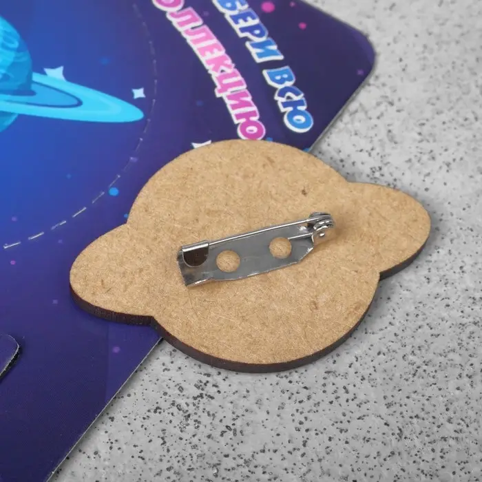 Брошь деревянная «Космос» Уран, голубая