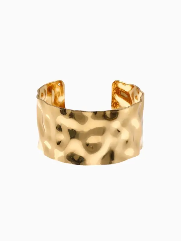 Браслет манжета &laquo;Мятый&raquo;, цвет золото