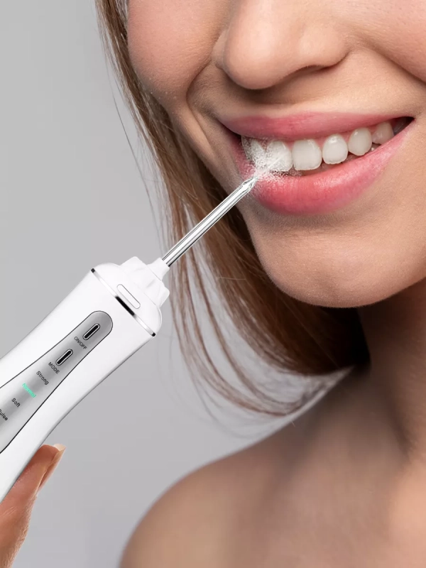 Ирригатор для зубов портативный КТ-2915 - 3 Вт Ирригатор для зубов портативный КТ-2915 - 3 Вт