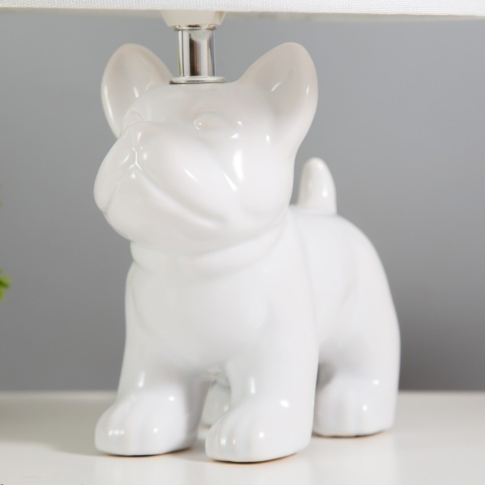 Настольная лампа Настольная лампа "Бернард" 1х40Вт Е14 провод-1,6м белый 21х21х30см