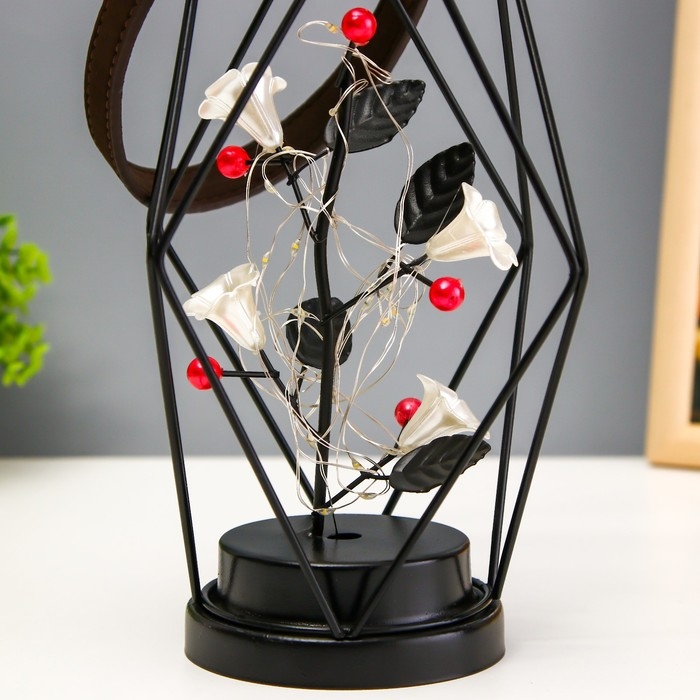 Ночник Ночник "Цветы" LED от батареек ААА чёрный 16х16х25 см RISALUX