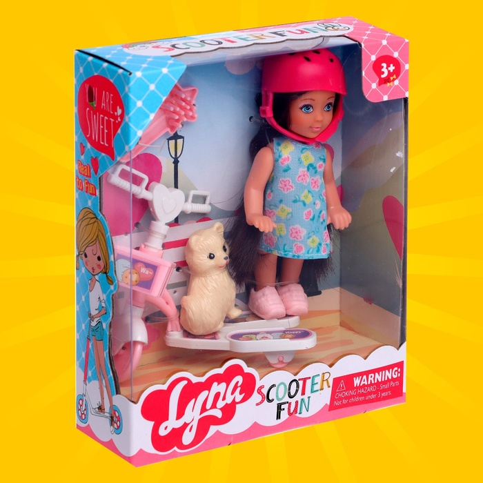 Кукла малышка Lyna на прогулке с самокатом, питомцем и аксессуарами, МИКС Кукла малышка Lyna на прогулке с самокатом, питомцем и аксессуарами, МИКС