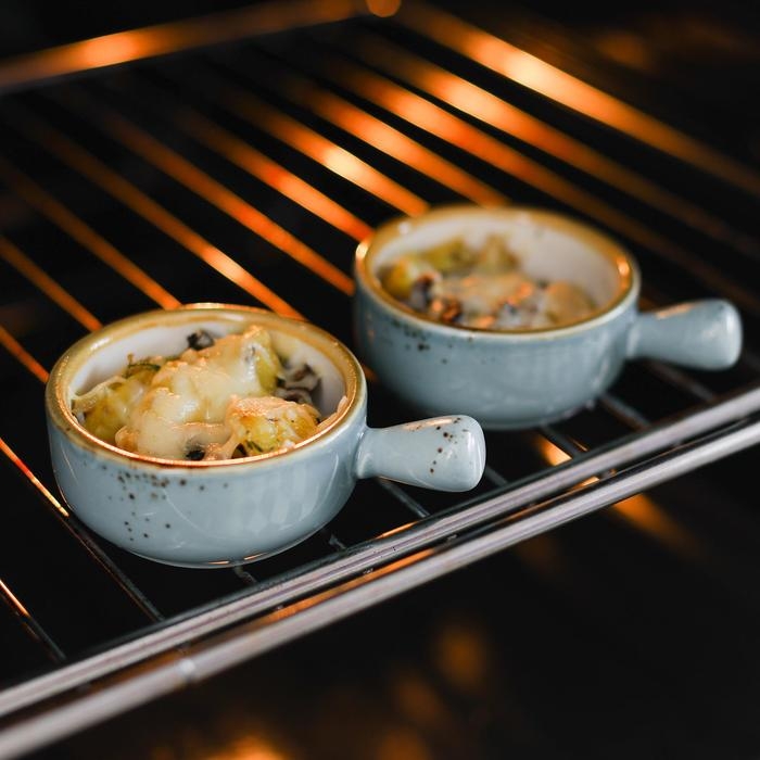 Кокотница фарфоровая Magistro «Церера», 100 мл, d=7,5 см, цвет голубой Кокотница фарфоровая Magistro «Церера», 100 мл, d=7,5 см, цвет голубой