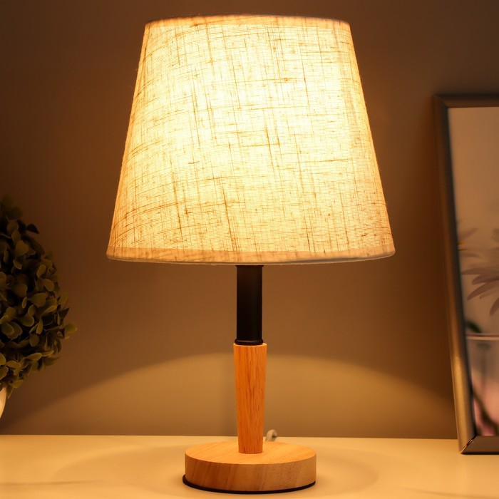 Настольная лампа 16780/1 E27 40Вт 12х12х36 см RISALUX