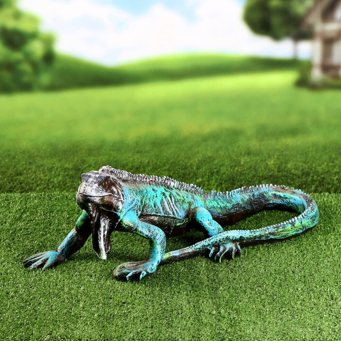 Садовая фигура "Игуана" большая 50х35х20см