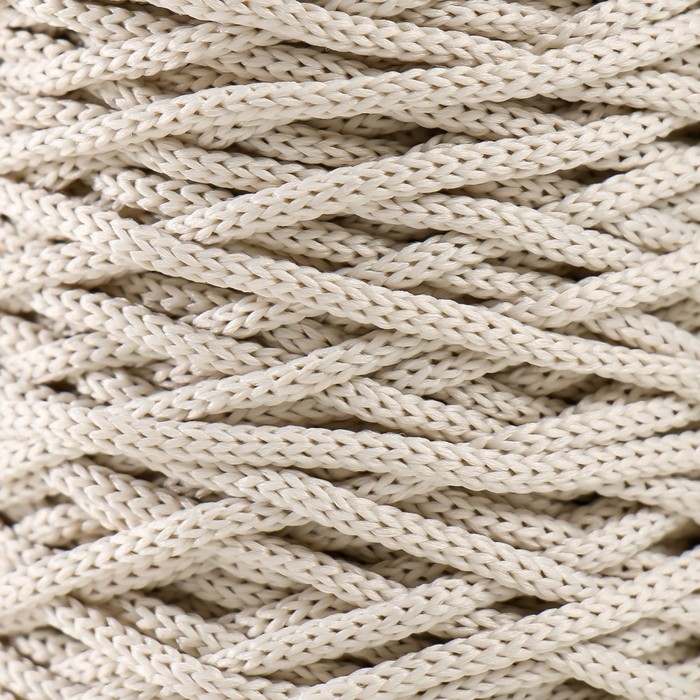 Шнур для вязания 100% полиэфир 3мм 100м/200±20гр (02-молочный)