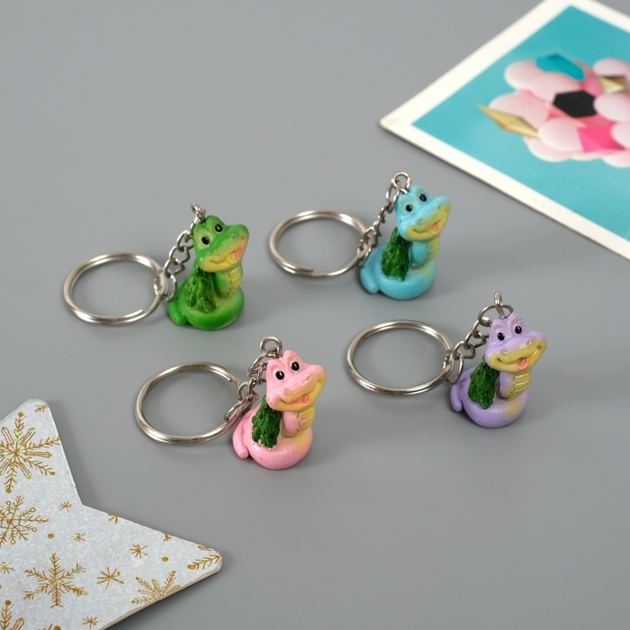 Брелок полистоун Брелок полистоун "Змейка с ёлочкой" МИКС 2х1,5х2,5 см