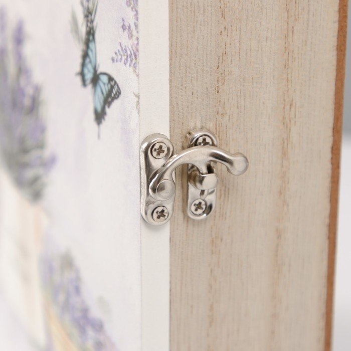 Ключница дерево 6 крючков Ключница дерево 6 крючков "Кувшин с лавандой" 19,5х5,5х26 см