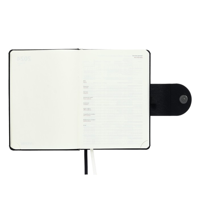 Ежедневник датированный 2024 A5 176 листов, deVENTE.Norwich, твёрдая обложка с поролоном из искусственной кожи, ляссе, кремовый блок 70 г/м2, чёрный Ежедневник датированный 2024 A5 176 листов, deVENTE.Norwich, твёрдая обложка с поролоном из искусственной кожи, ляссе, кремовый блок 70 г/м2, чёрный