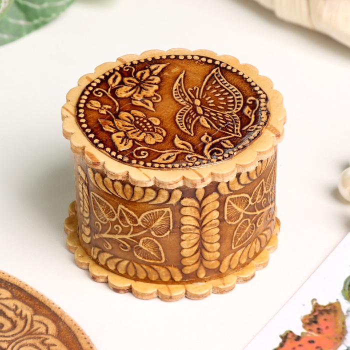 Шкатулка  Шкатулка "Бабочка", без окантовки, 40 х 25 мм, береста