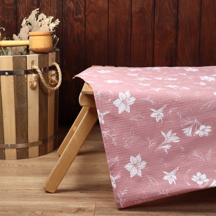 Простыня для бани Простыня для бани "Лилия" 150х180 см, 100% хлопок, вафельное полотно, 160 гр/м2