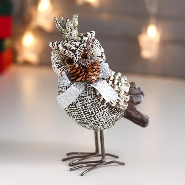 Сувенир полистоун Сувенир полистоун "Филин в короне, с бантом и шишками" 15,5х8х10,5 см