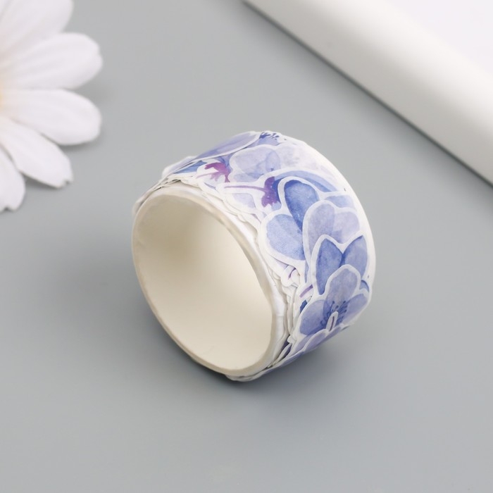 Наклейка бумага Наклейка бумага "Сиреневые цветы" d=2 см 100 шт в рулоне 3,5х2,5 см