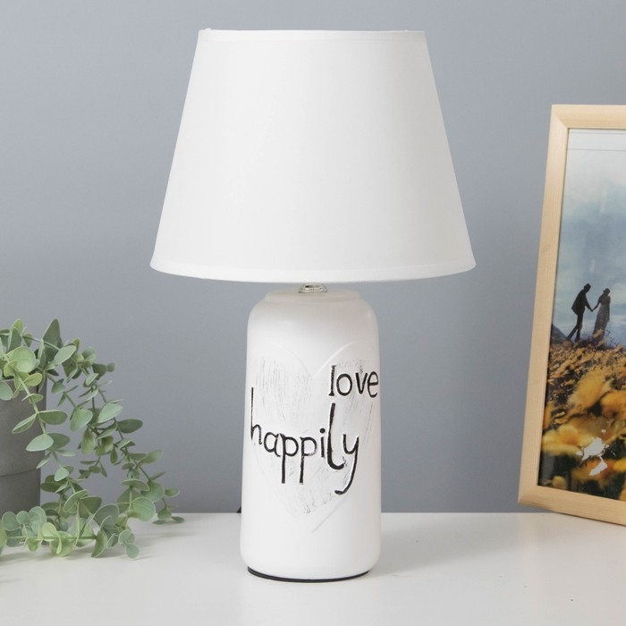 Настольная лампа 16602/1 E14 40Вт белый 38х38х25 см RISALUX Настольная лампа 16602/1 E14 40Вт белый 38х38х25 см RISALUX