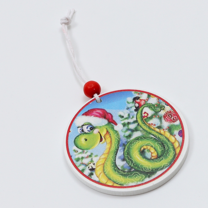 Набор подвесок в деревянной подарочной упаковке, 12 шт. Набор подвесок в деревянной подарочной упаковке, 12 шт.