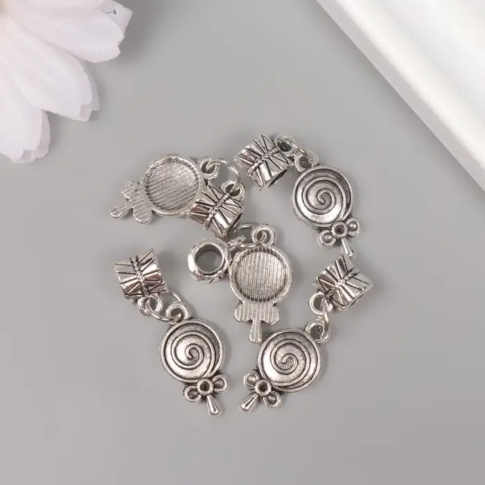 Бейл с подвеской металл для творчества Бейл с подвеской металл для творчества "Конфета на палочке" серебро 2,7х1 см