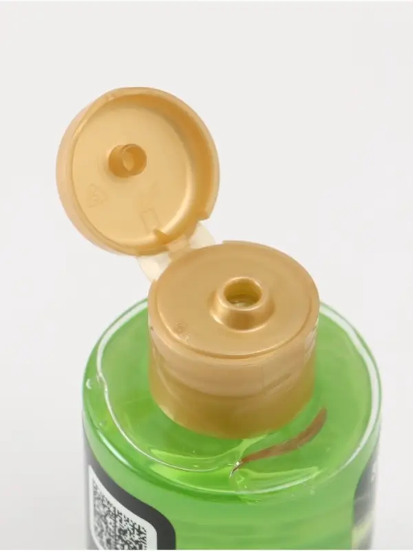 Шампунь детский, аромат яблочный взрыв, 100 мл, Супергерой Шампунь детский, аромат яблочный взрыв, 100 мл, Супергерой