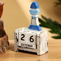 Календарь настольный «Маяк», 7×4×11 см, дерево, бело-синий