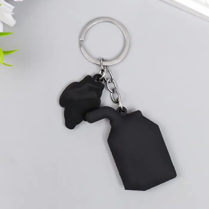 Брелок резина Брелок резина "Банановый котик" 3,5х2 см молоко 5,5х3,5 см