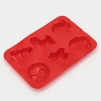 Форма для выпечки Доляна &laquo;Новый год. Праздник к нам приходит&raquo;, силикон, 26&times;17.5 см, 6 ячеек, красная