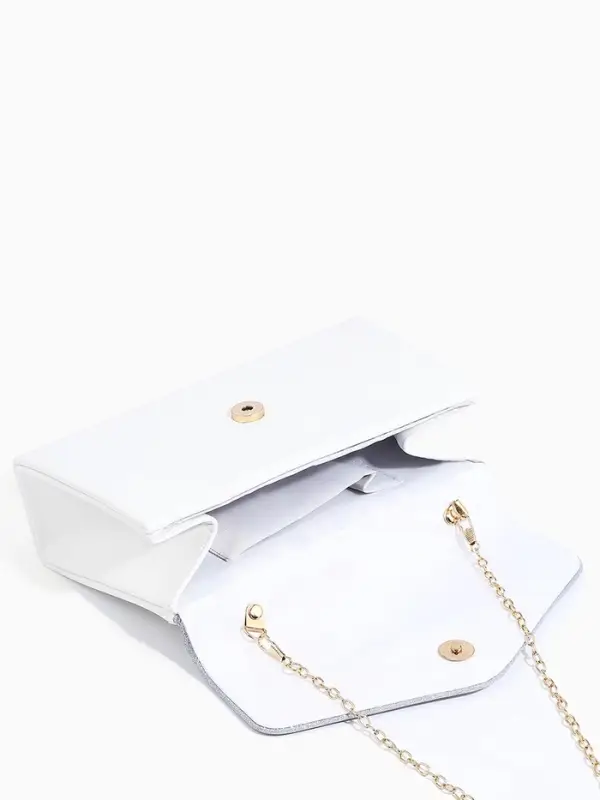 Сумка-клатч женская вечерняя на магните с ручкой, комбинированная, белая
