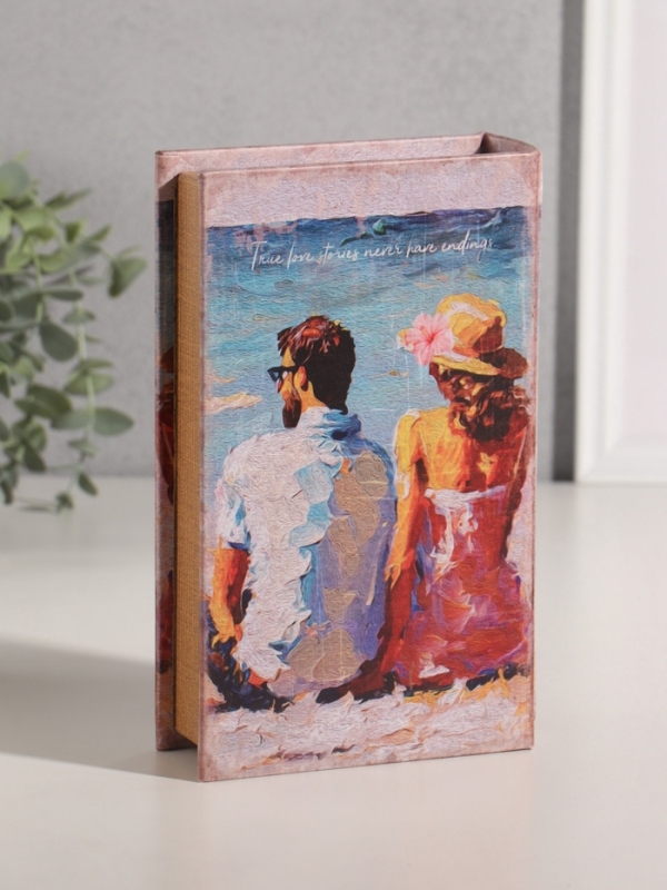 Сейф-книга дерево кожзам  Сейф-книга дерево кожзам "У любви нет конца" 21х13х5 см