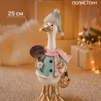 Фигурка новогодняя &laquo;Гусь в шапке-ушанке, с табличкой, с носком&raquo;, полистоун, зелёный, 10.8&times;10&times;25 см