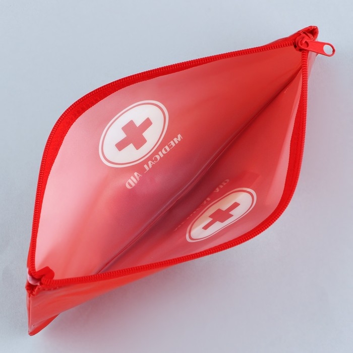Аптечка дорожная плоская  Аптечка дорожная плоская "MEDICAL AID", 20,5*9,5 см,