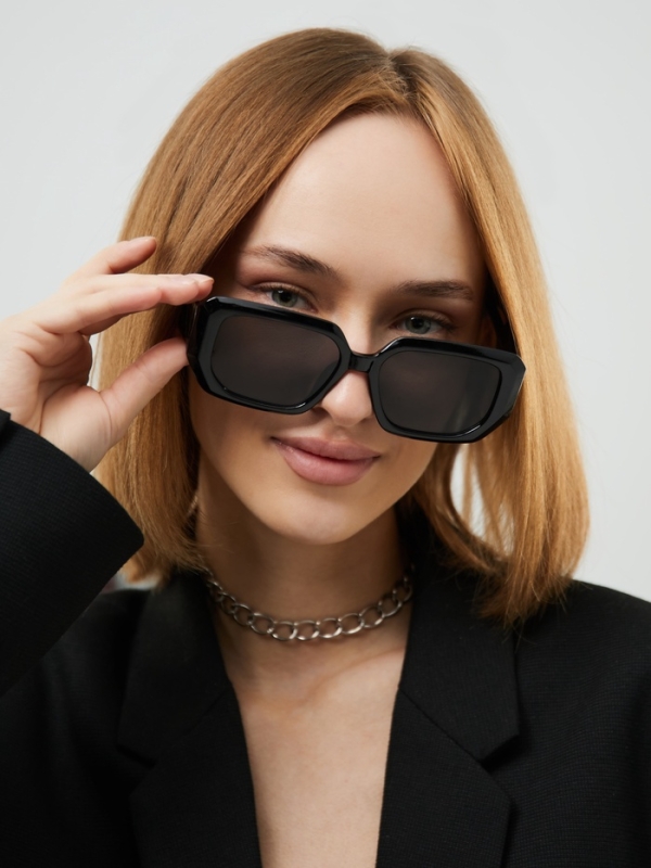 Очки солнцезащитные женские, uv 400, ширина 14.7 см, дужка 14.2 см, линза 6.7 х 4.9 см Очки солнцезащитные женские, uv 400, ширина 14.7 см, дужка 14.2 см, линза 6.7 х 4.9 см