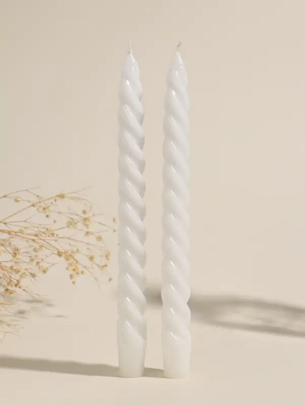 Набор свечей витых, 2.3&times;24.5 см, 5 ч, 50 г, 2 шт., белый, в подарочной коробке