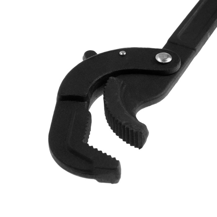 Ключи самозажимные ТУНДРА, 45 сталь, раскрытие 14 - 27 мм, 30 - 63 мм, 265 и 380 мм, 2 шт. Ключи самозажимные ТУНДРА, 45 сталь, раскрытие 14 - 27 мм, 30 - 63 мм, 265 и 380 мм, 2 шт.