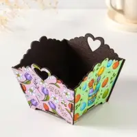 Конфетница квадратная или подставка под пасхальный кулич №1. 10х13х13,5 см