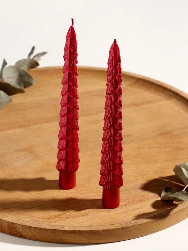 Набор новогодних свечей Набор новогодних свечей "Ель" 1,9х1,9х20 см, 2 шт, красный металлик