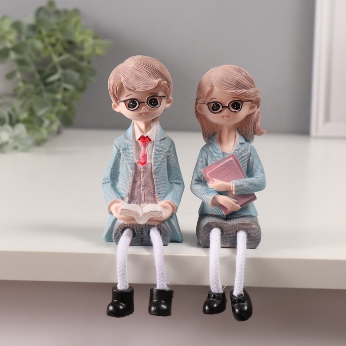 Сувенир полистоун  Сувенир полистоун "Мальчик и девочка в очках" набор 2 шт 5,5х4х16 см