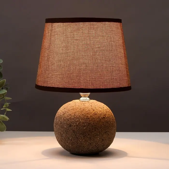 Настольная лампа 16773/1 E14 40Вт 12х12х25 см RISALUX Настольная лампа 16773/1 E14 40Вт 12х12х25 см RISALUX