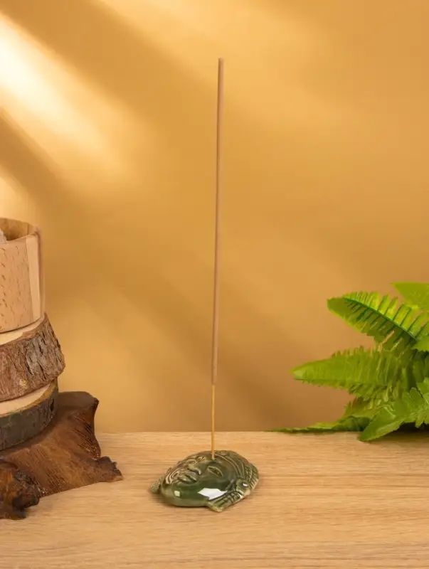 Подставка под благовония  Подставка под благовония "Лицо Будды" керамика, цв. зелёный, 7х5,5х1,5 см