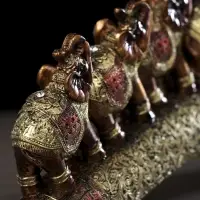 Фигурка полистоун &laquo;Семь африканских слонов в золотой, ажурной попоне&raquo;, 10.7&times;29&times;4 см
