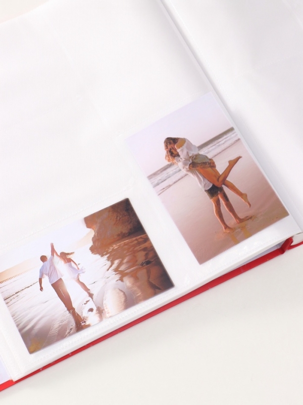 Фотоальбом на 500 фото 10х15 см Фотоальбом на 500 фото 10х15 см "Крапинки" в коробке красный 4,7х33х34 см