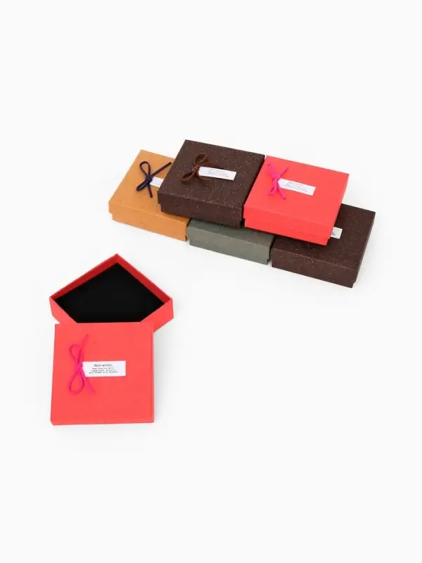 Набор коробочек подарочных 6 шт. под набор &laquo;Шильдик&raquo;, 9&times;9 см, цвет МИКС