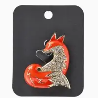 Брошь &laquo;Лиса&raquo; хитрая, стразы, цвет оранжево-белый в золоте