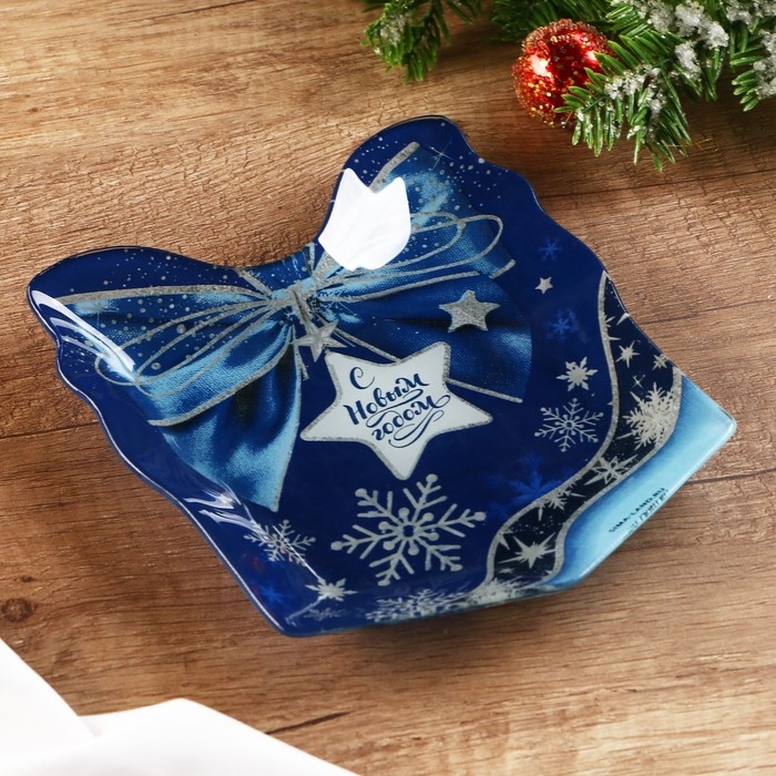 Новый год. Тарелка стеклянная «Снежинки», 15 х 17,3 см Новый год. Тарелка стеклянная «Снежинки», 15 х 17,3 см