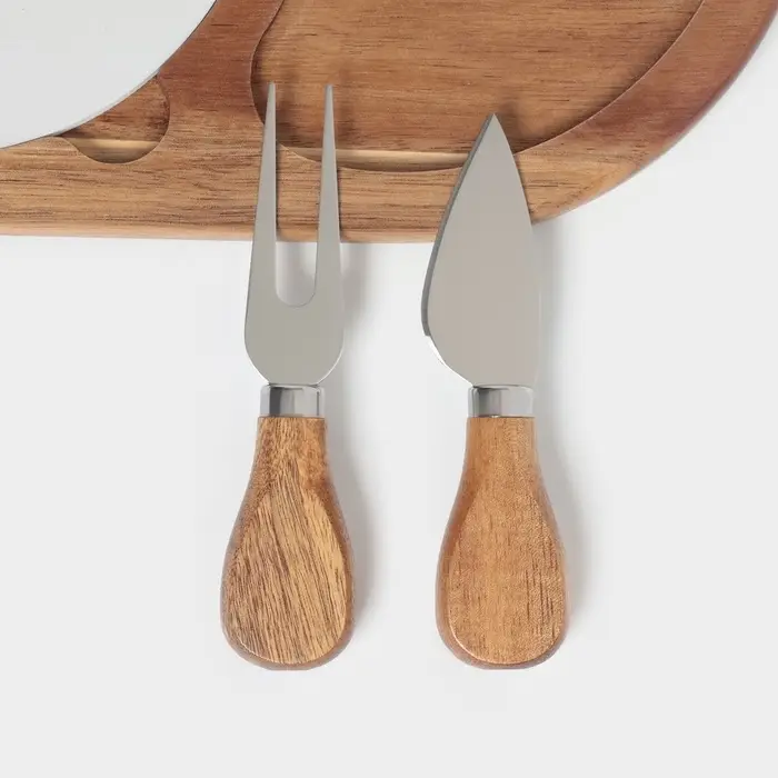 Набор для подачи сыра &laquo;Мрамор&raquo;, 2 ножа, доска, 24.5&times;16&times;1.5 см, акация