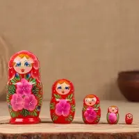 Матрёшка "Нина", красное платье,  5-кукольная, 11 см