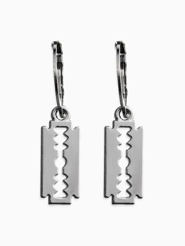 Серьги металл &laquo;Лезвие&raquo;, цвет серебро