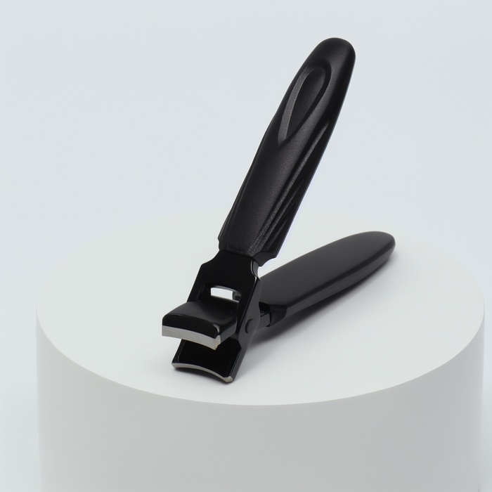 Кусачки - книпсер, 8,7 см, с колпачком, цвет чёрный Кусачки - книпсер, 8,7 см, с колпачком, цвет чёрный