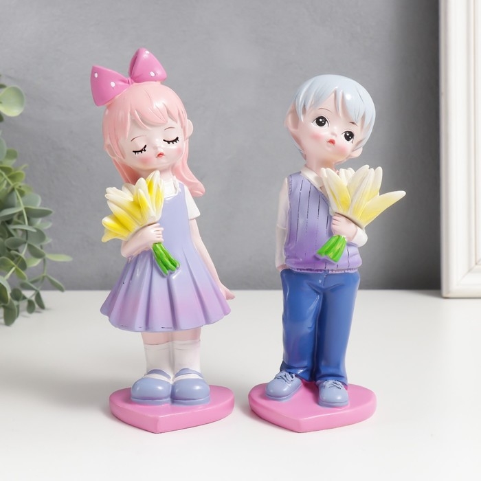 Сувенир полистоун  Сувенир полистоун "Мальчик/Девочка с белыми цветами" МИКС 6,5х7х19,5 см