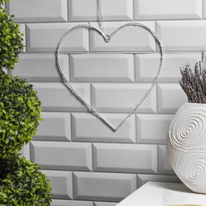 Светодиодная фигура «Сердце» 28 × 28 см, металл, батарейки ААх2 (не в комплекте), свечение тёплое белое Светодиодная фигура «Сердце» 28 × 28 см, металл, батарейки ААх2 (не в комплекте), свечение тёплое белое