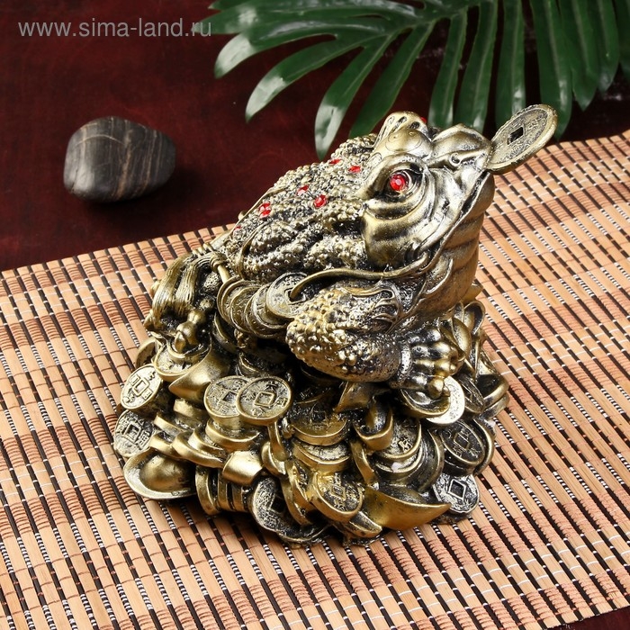 Нэцке полистоун бронза  Нэцке полистоун бронза "Денежная жаба с монетой на горе монет" 16,2х19х16,5 см