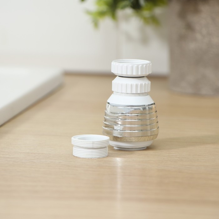 Поворотная насадка на кран Доляна, d=1,5 см, с изменяемым углом наклона и изменяемой интенсивностью струи, с сеткой Поворотная насадка на кран Доляна, d=1,5 см, с изменяемым углом наклона и изменяемой интенсивностью струи, с сеткой